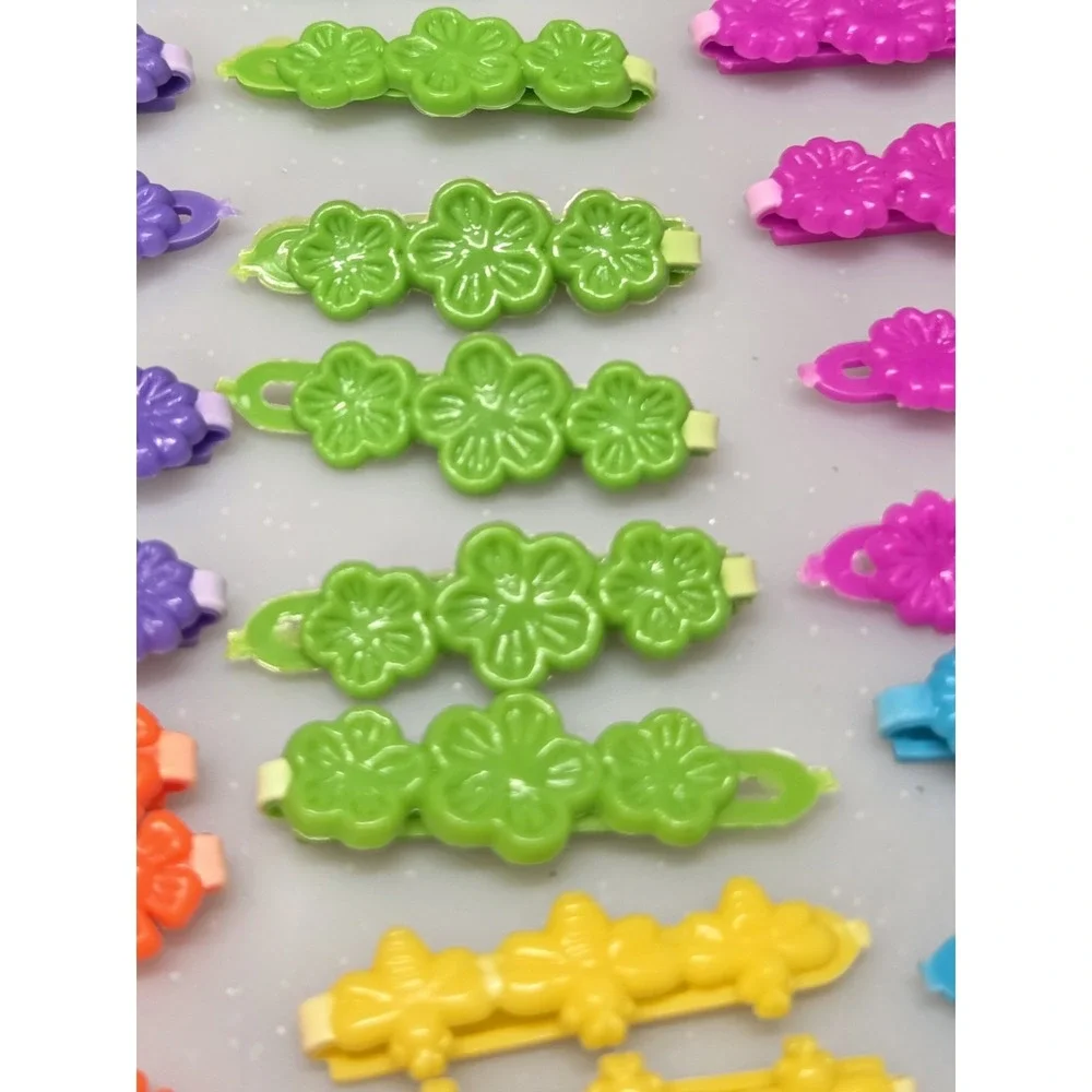 Vintage Goody Hair Lot Kiddie Snap Tight Plastic Barrettes Flowers lot Butterfly
